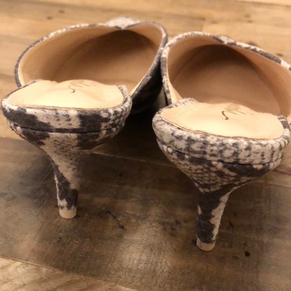 MACKINGIRLPointed Toe Slip Mules Pumps Snake Skin - Picture 3 of 7